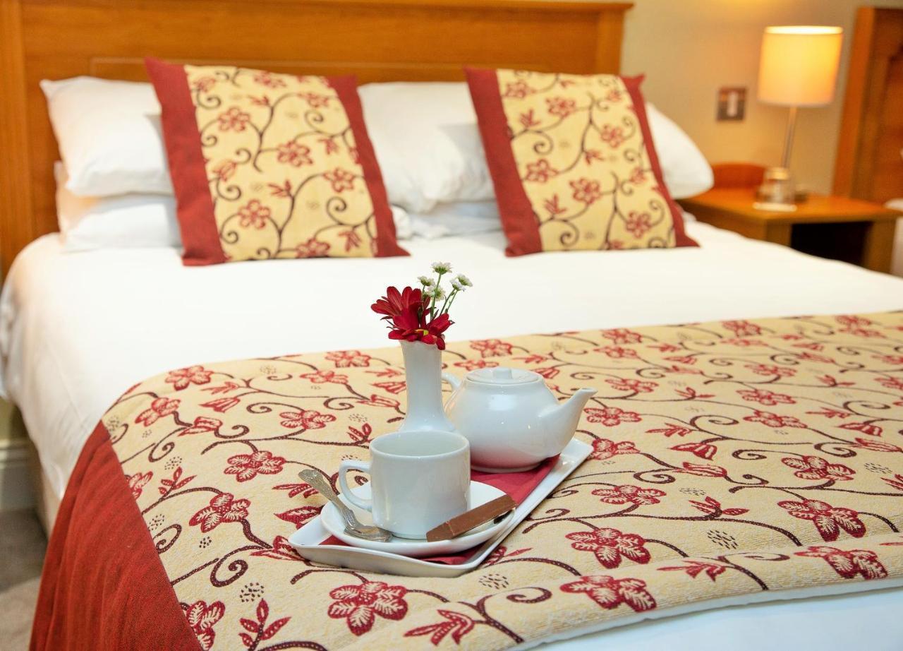 Peacockes Hotel Maam Cross Exteriör bild